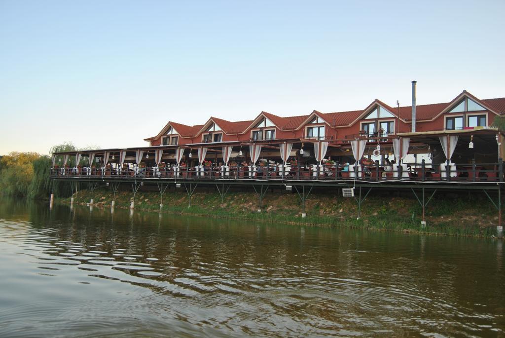 Lacul Racilor Олимп Экстерьер фото